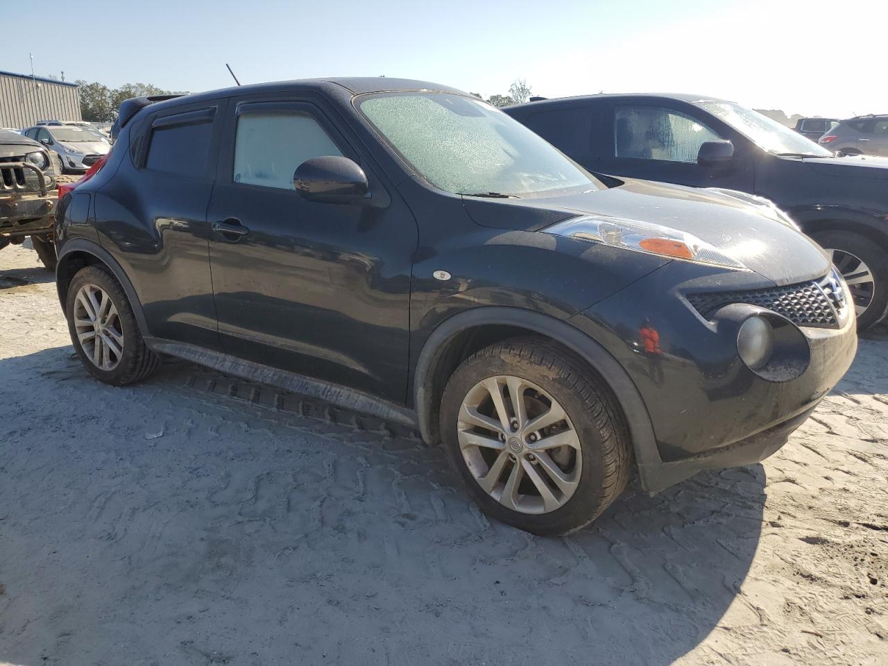 2013 Nissan Juke - Image 4