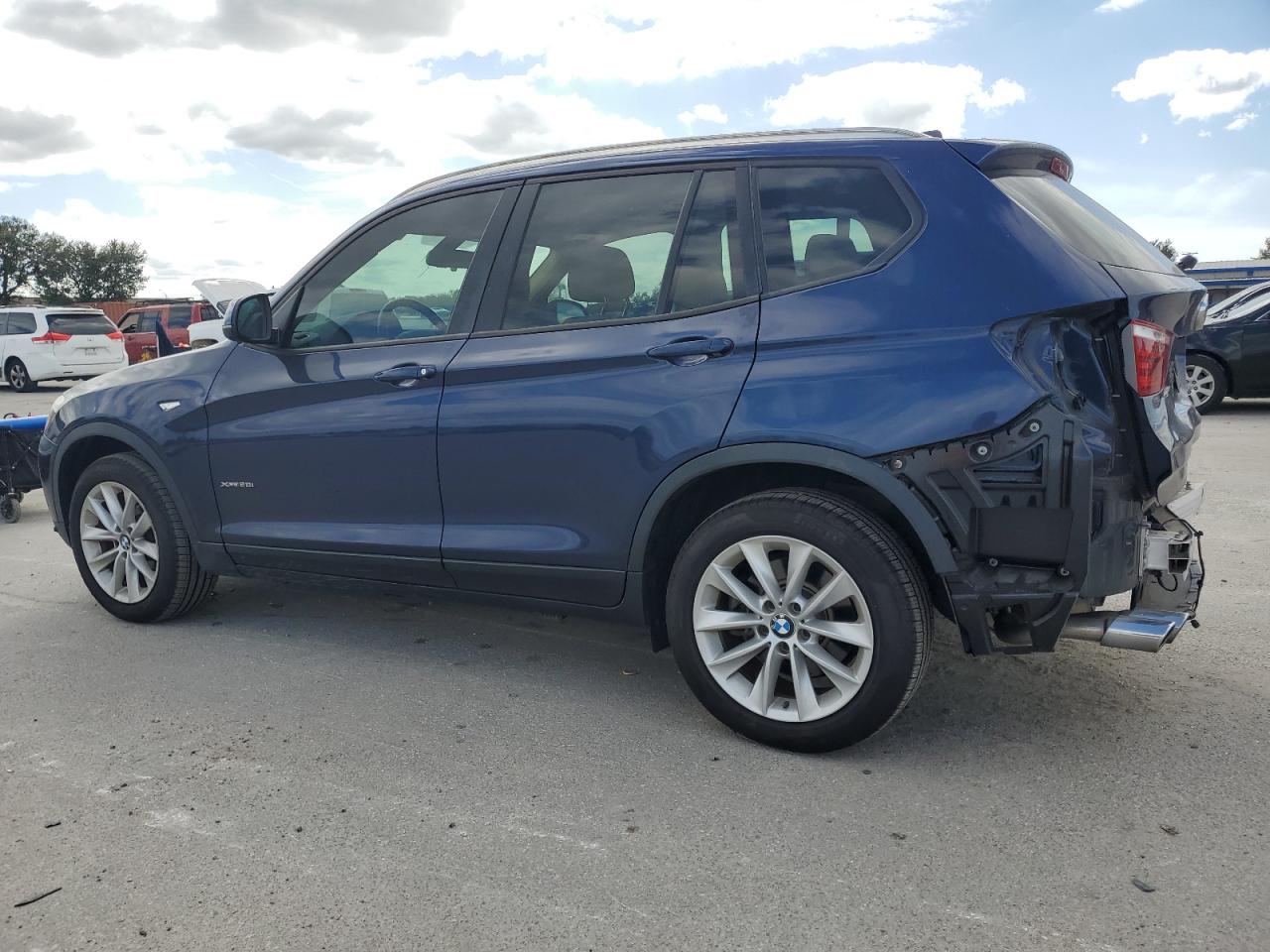 VIN 5UXWX9C52G0D78009 2016 BMW X3 no.2