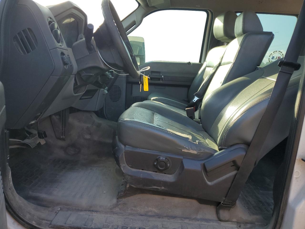 2011 Ford F250 - Image 7