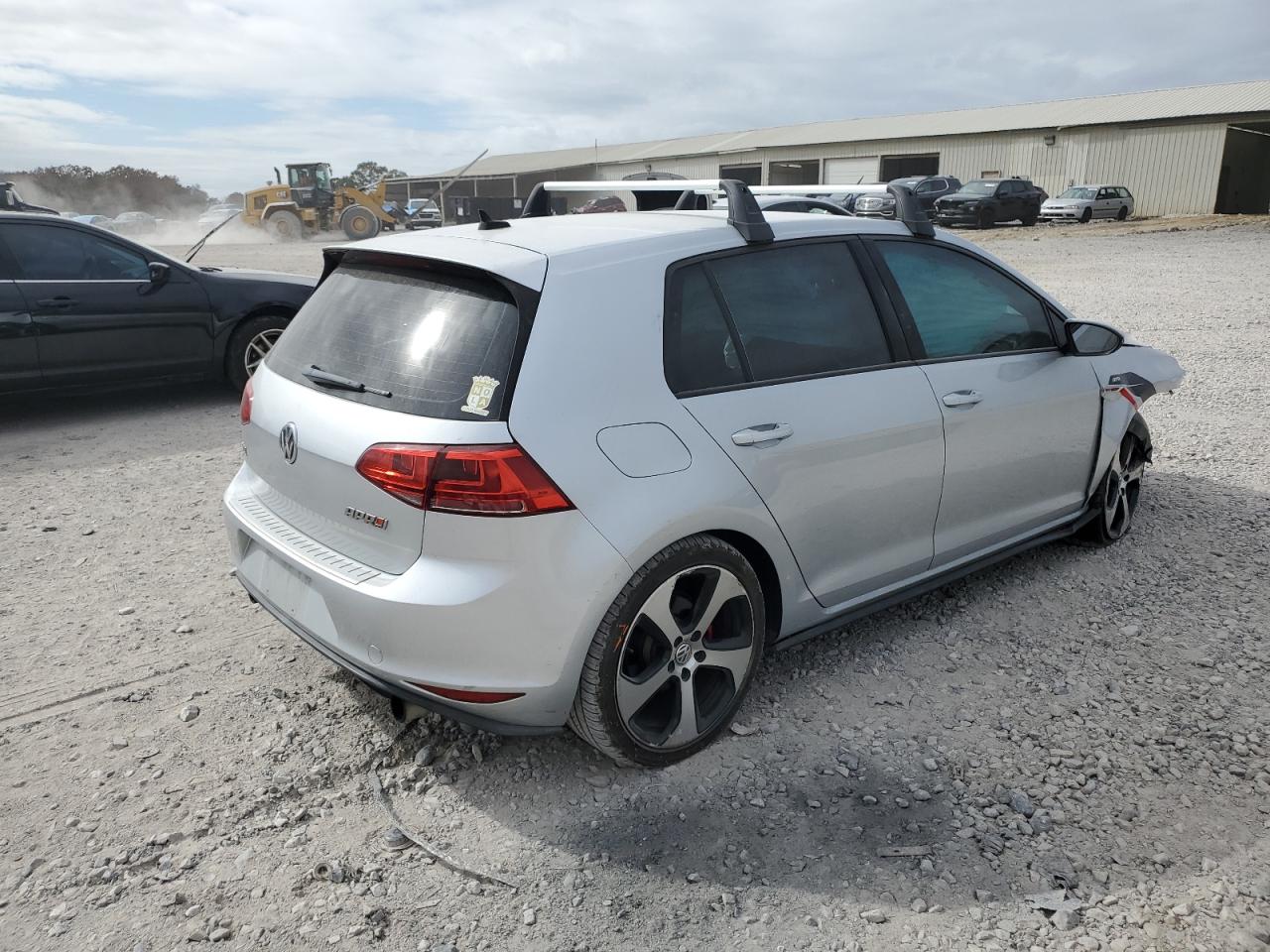 2016 Volkswagen GTI - Image 3