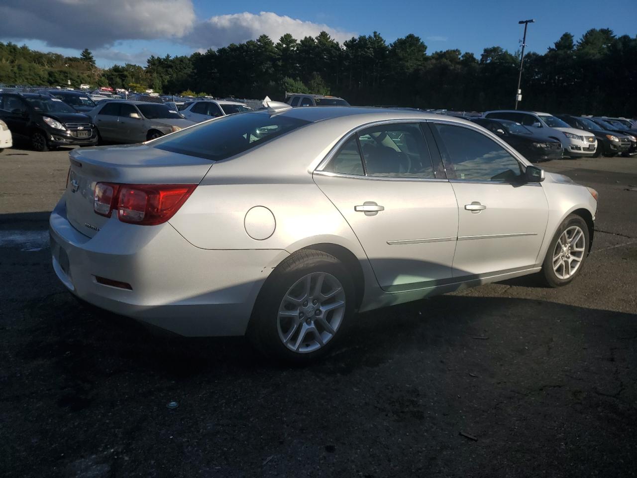 2015 Chevrolet Malibu - Image 3