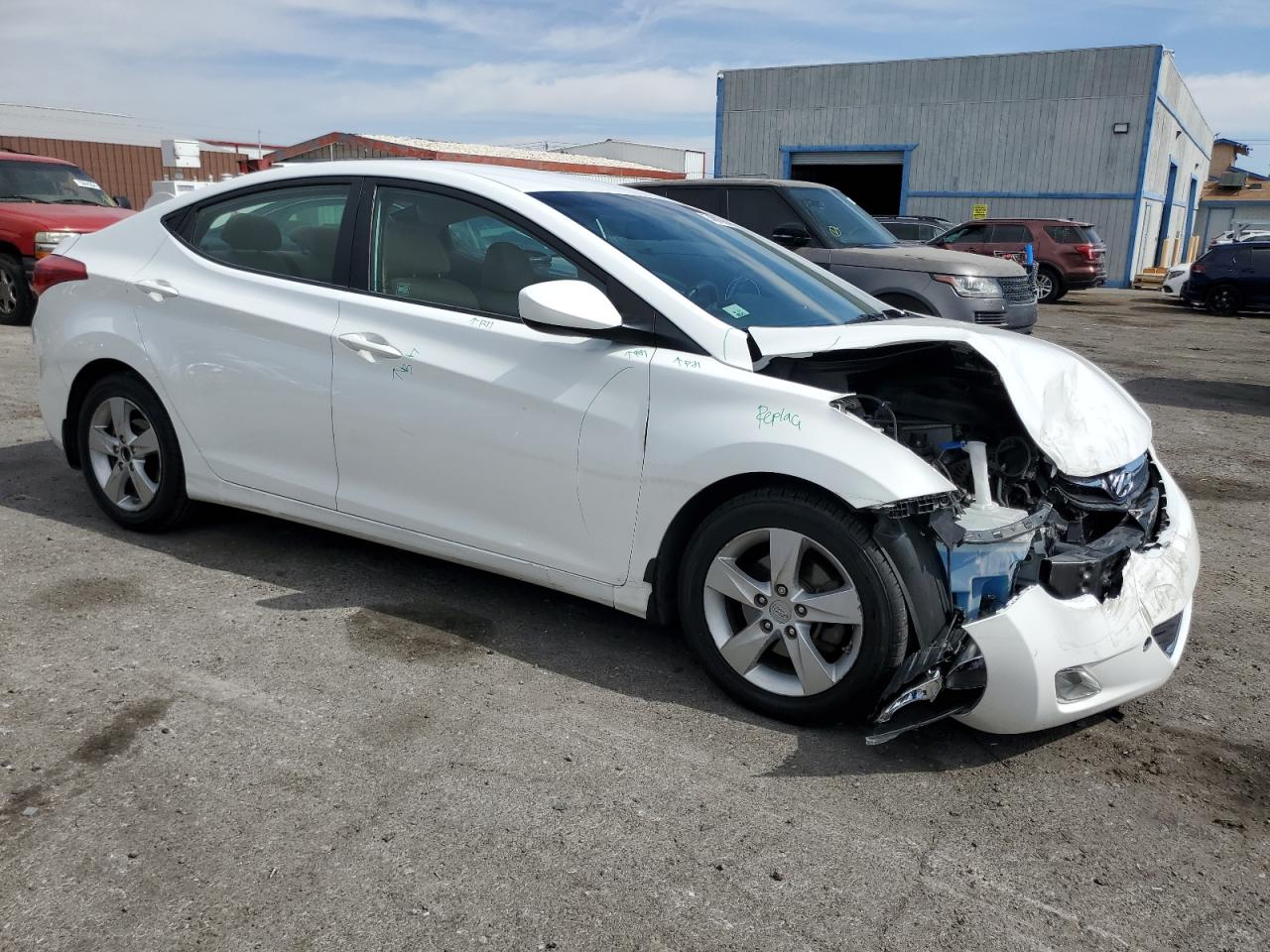 VIN 5NPDH4AE5DH420941 2013 HYUNDAI ELANTRA no.4