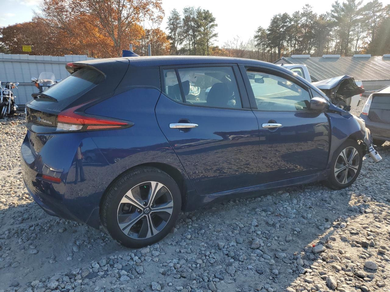 2022 Nissan Leaf - Image 3