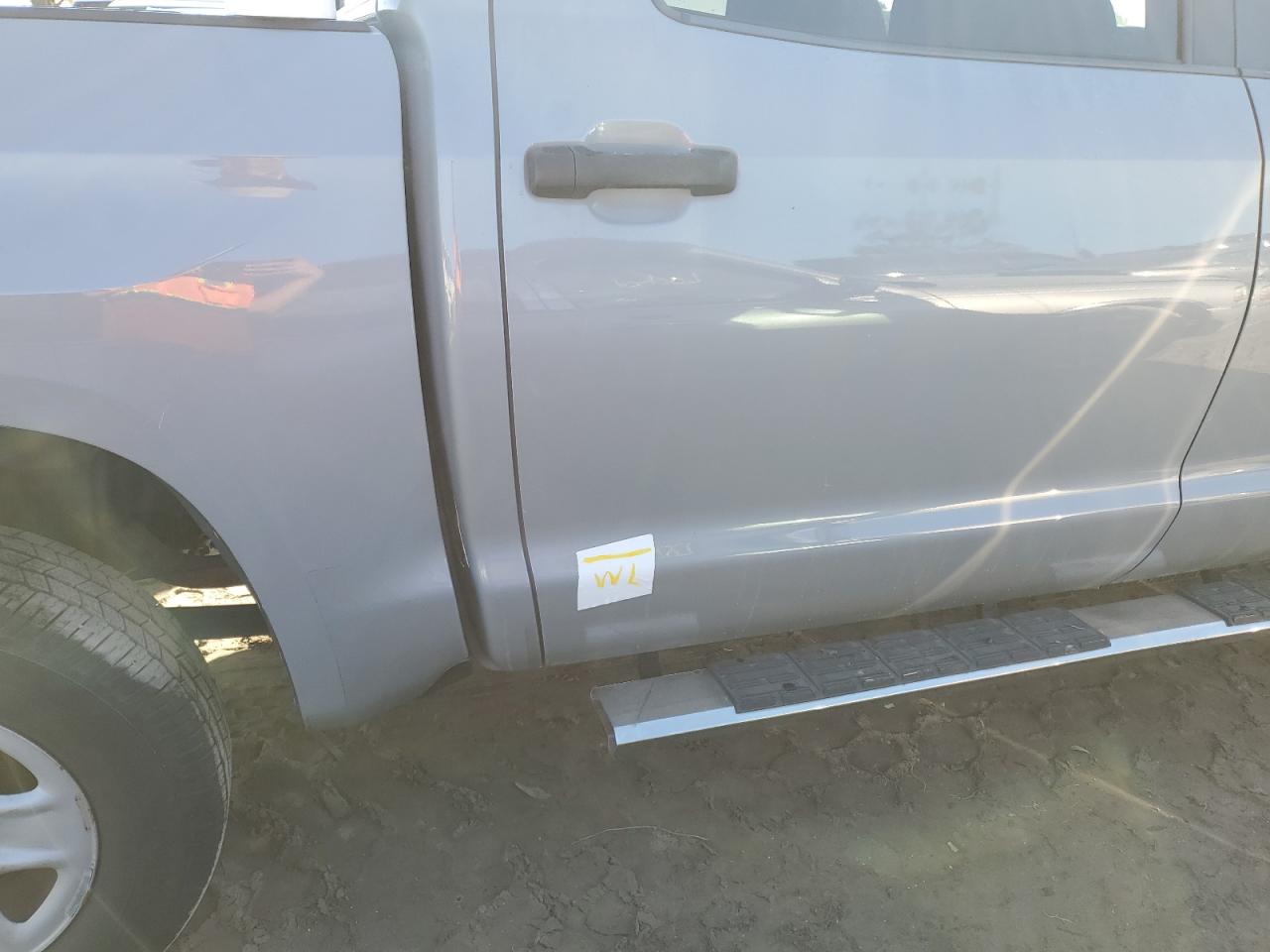 5TFEY5F12JX238680 2018 Toyota Tundra Crewmax Sr5