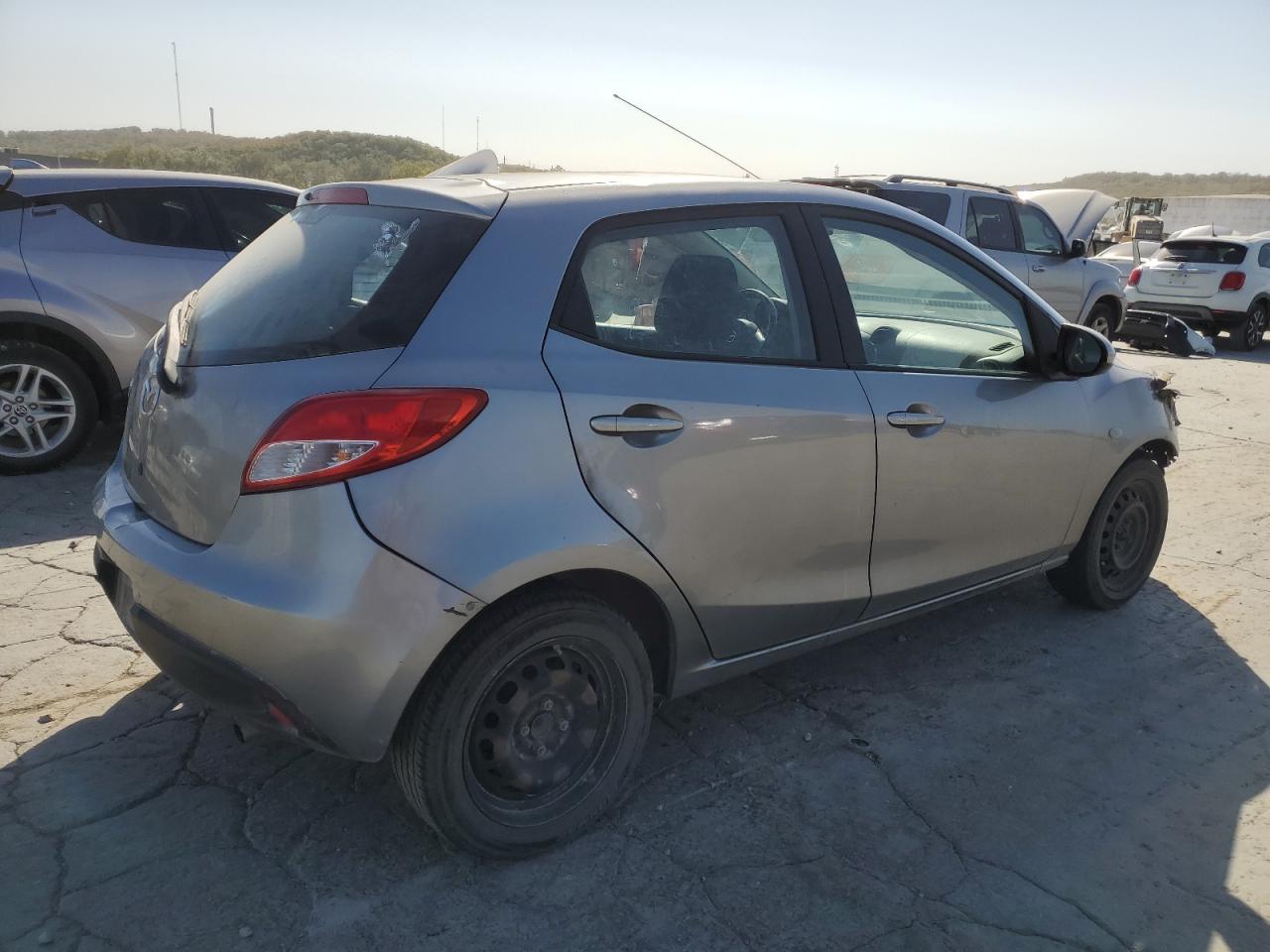 JM1DE1KY0E0185198 2014 Mazda Mazda2 Sport