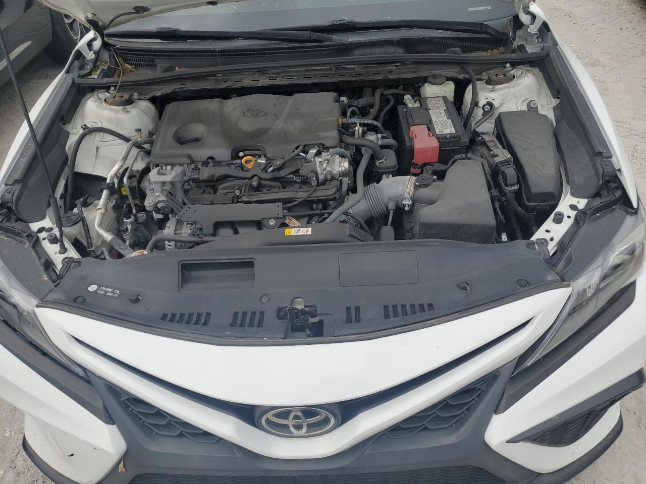 2021 Toyota Camry - Image 11