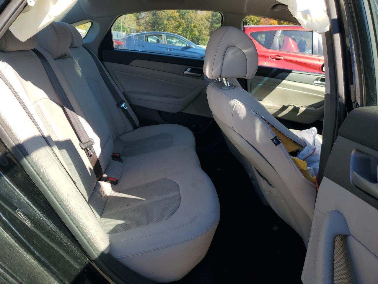 2015 Hyundai Sonata - Image 10