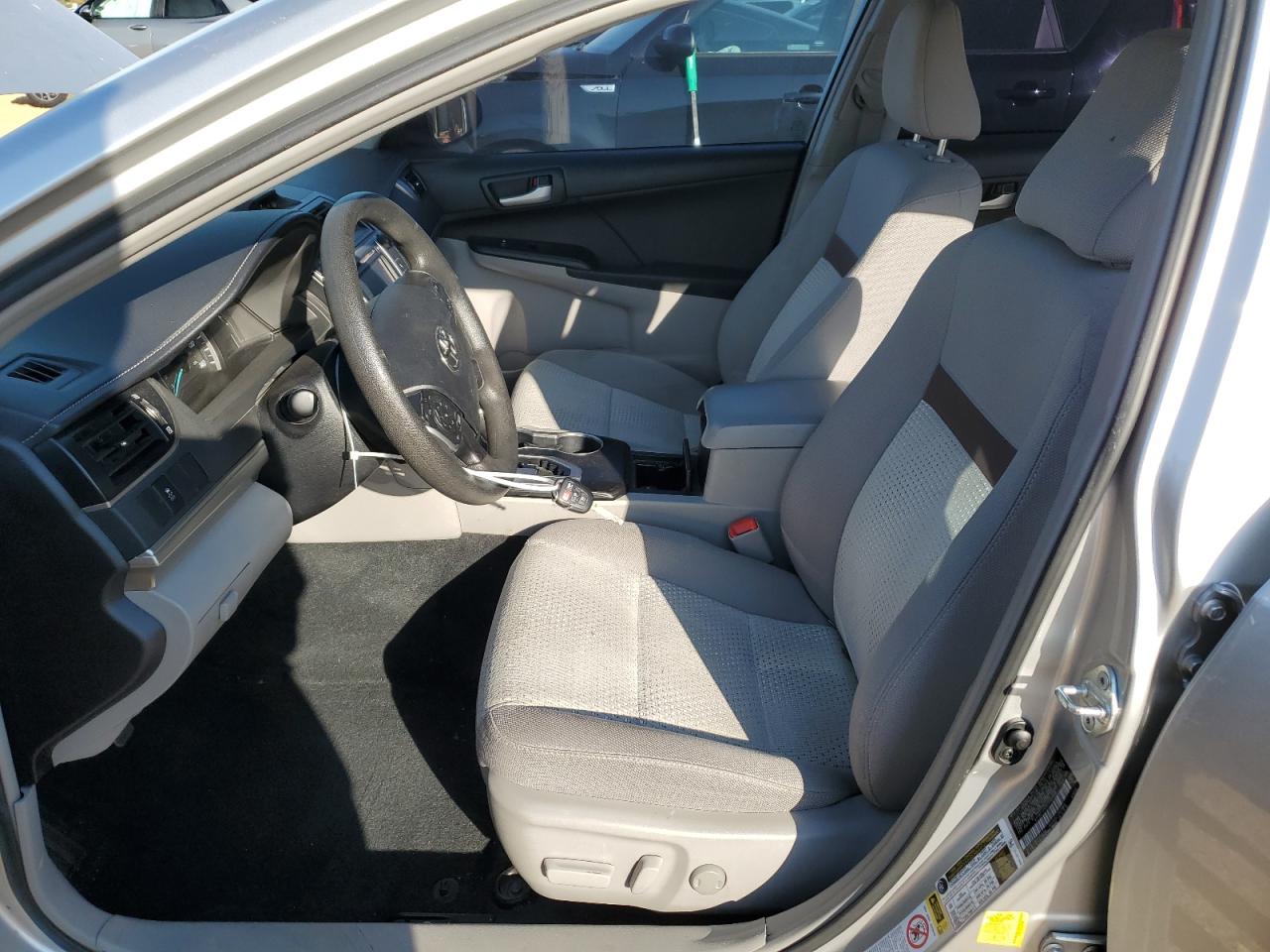 2012 Toyota Camry - Image 7
