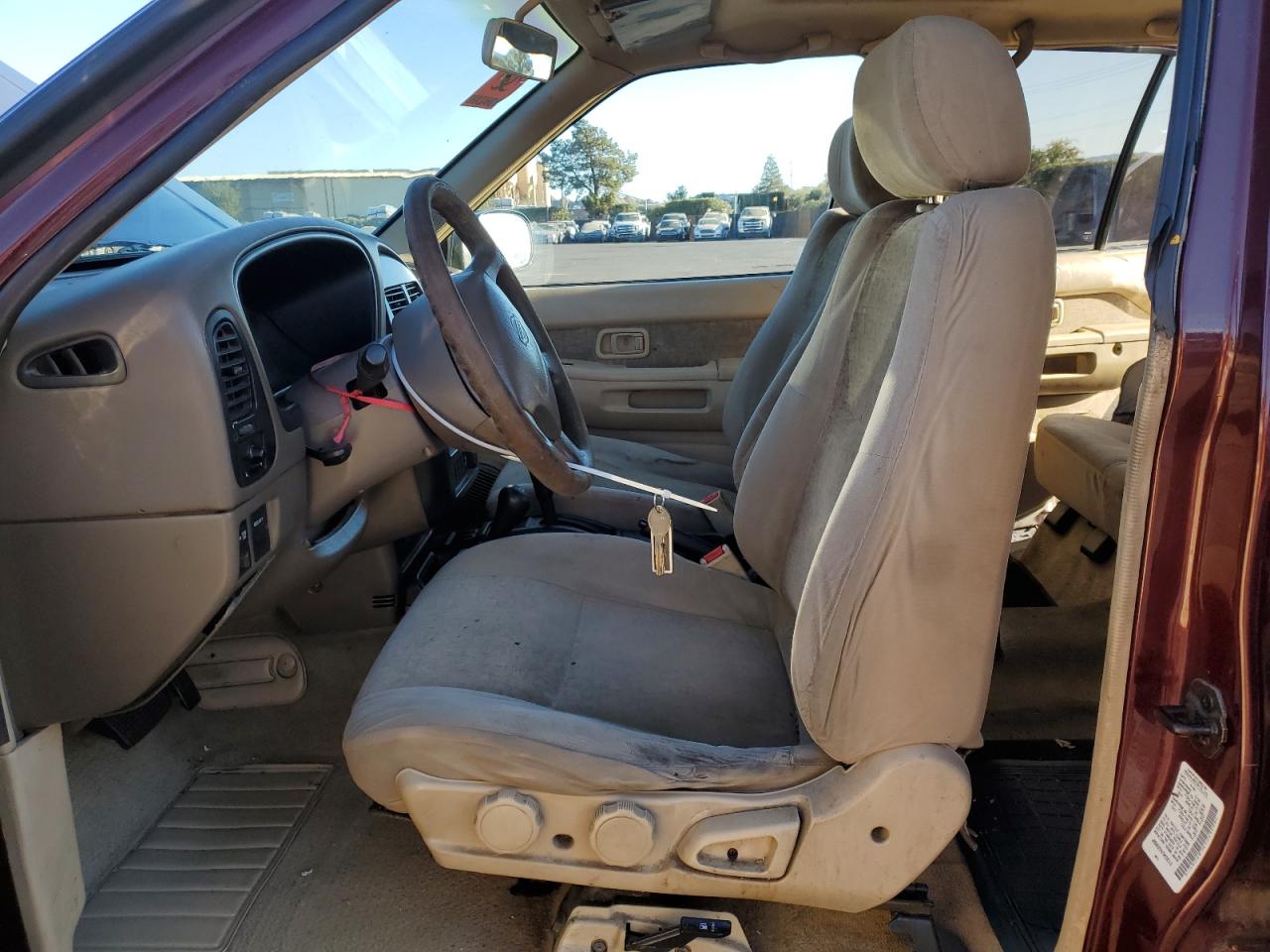 1996 Nissan Pathfinder - Image 7