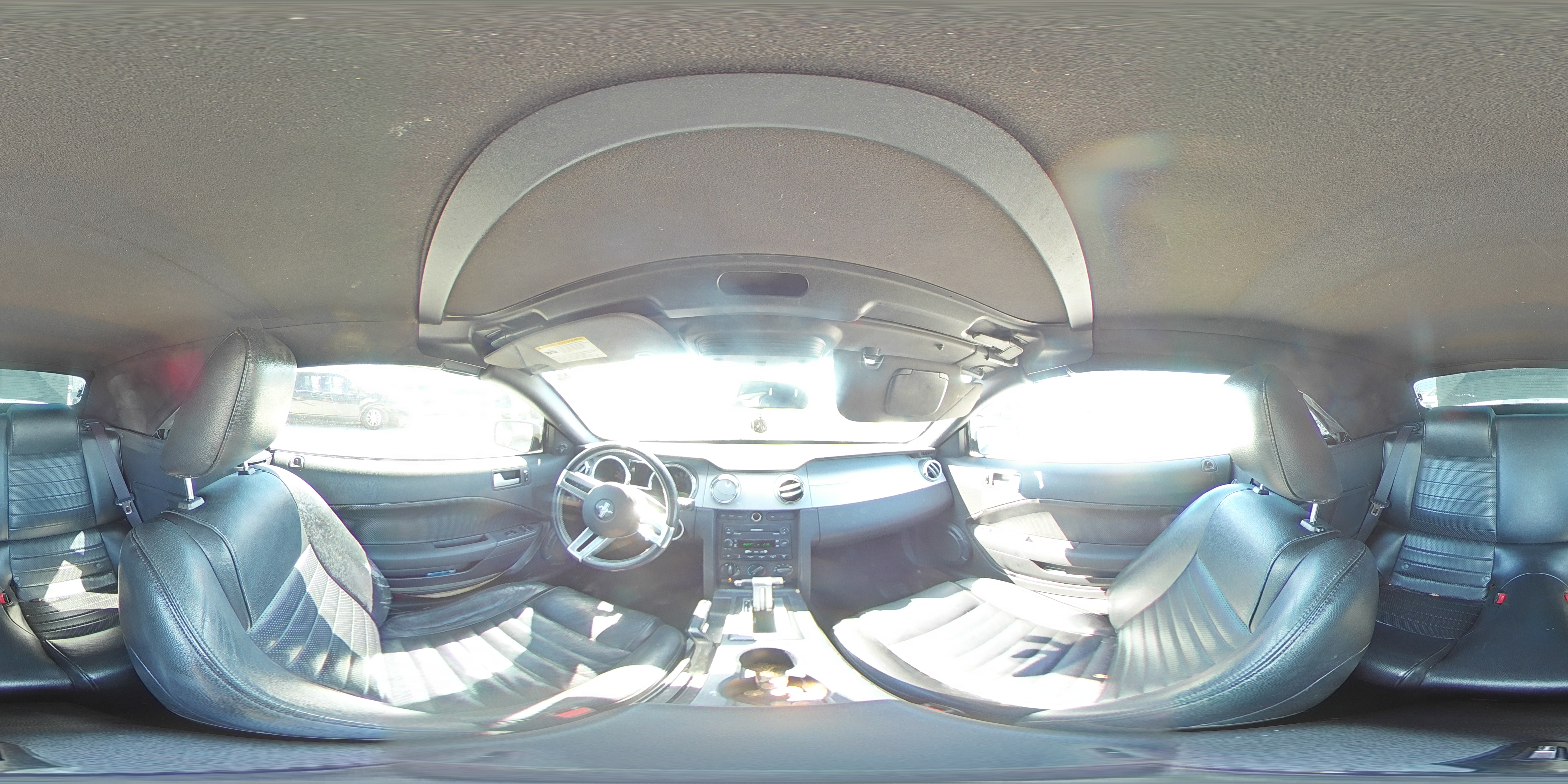 2006 Ford Mustang - Image 12