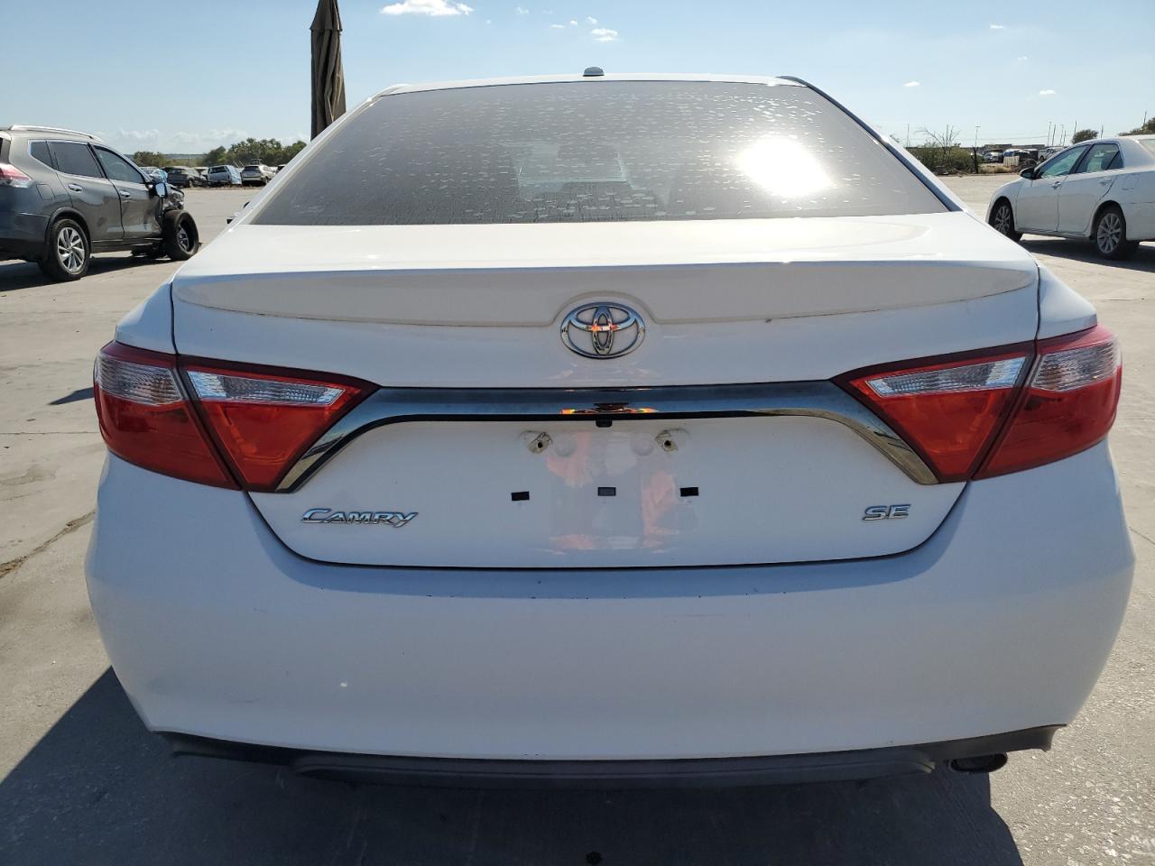 2016 Toyota Camry Le VIN: 4T1BF1FK4GU120226 Lot: 77479154