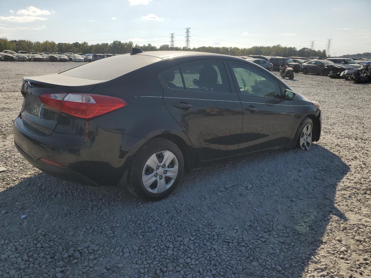 2016 Kia Forte - Image 3