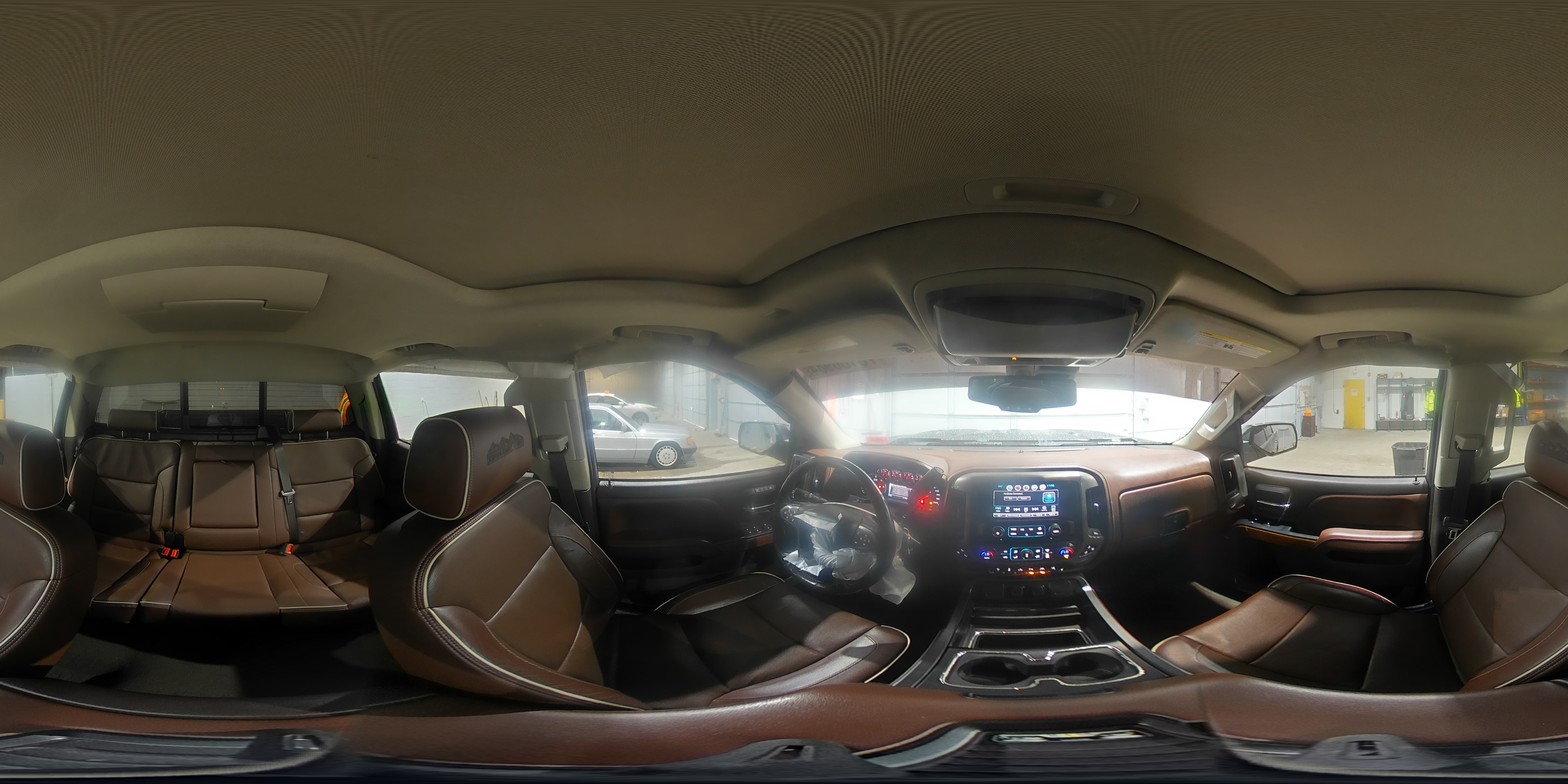 2016 Chevrolet Silverado - Image 14