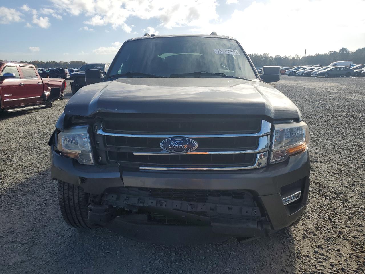 2017 Ford Expedition - Image 5