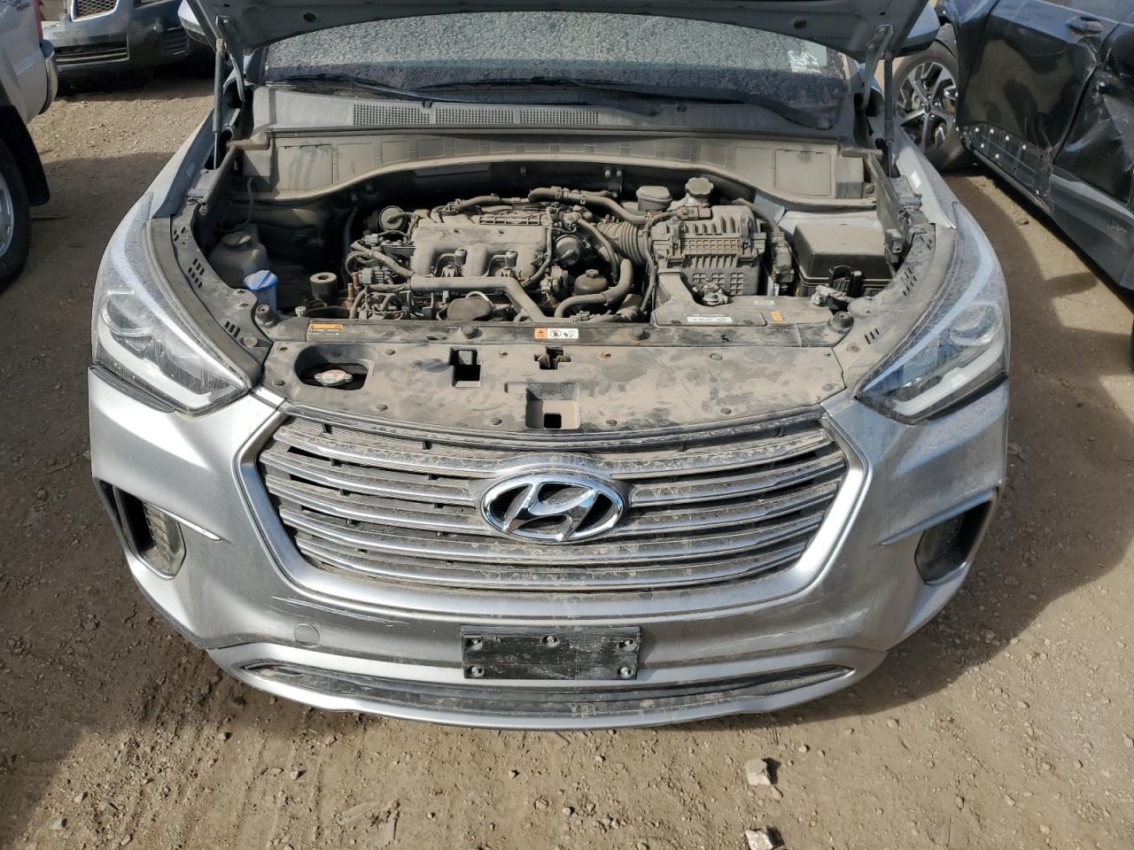 KM8SM4HF8HU249966 2017 Hyundai Santa Fe Se