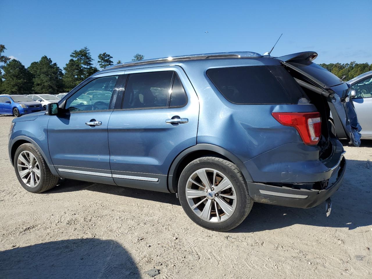 1FM5K7F89JGB75857 2018 FORD EXPLORER - Image 2