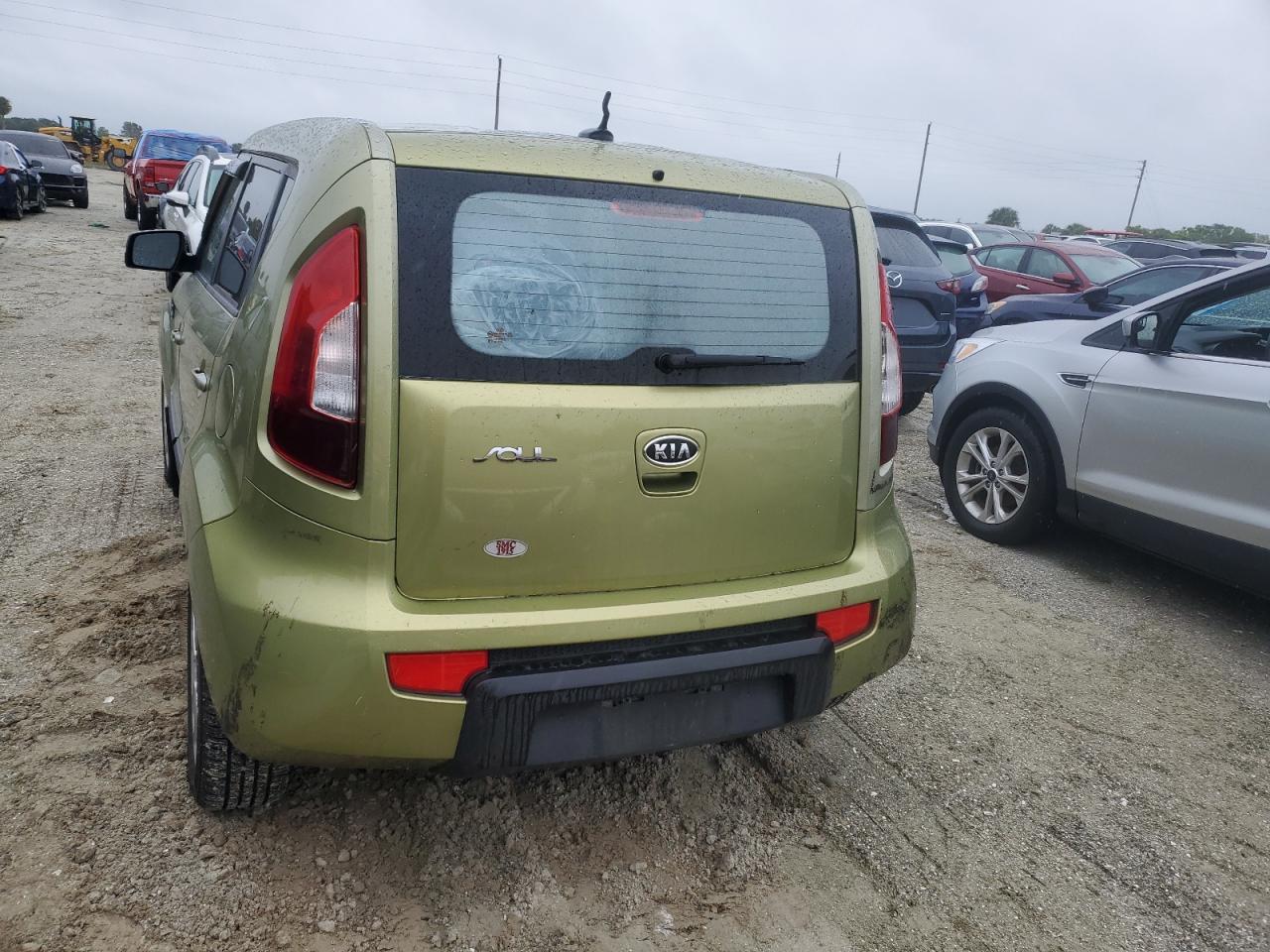 2012 Kia Soul + VIN: KNDJT2A67C7357133 Lot: 73949044