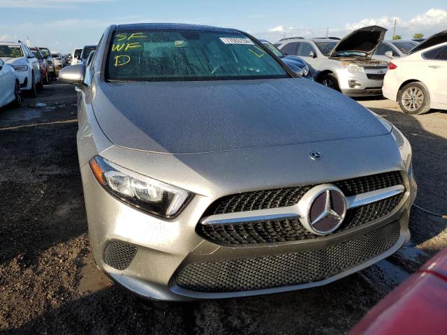  MERCEDES-BENZ A-CLASS 2019 Gray