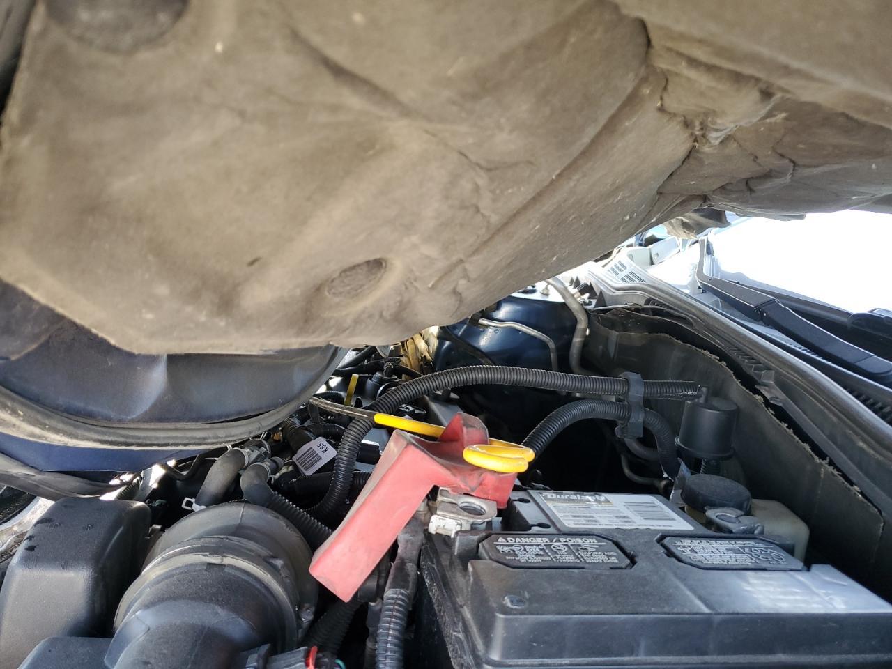 2010 Ford Fusion Se VIN: 3FAHP0HA7AR226944 Lot: 74441044