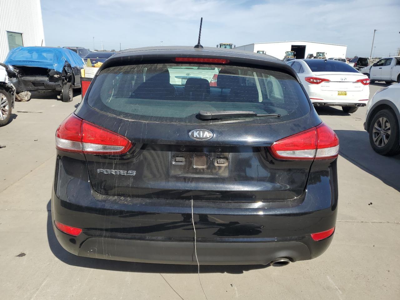 2016 Kia Forte Lx VIN: KNAFK5A82G5636967 Lot: 74853074