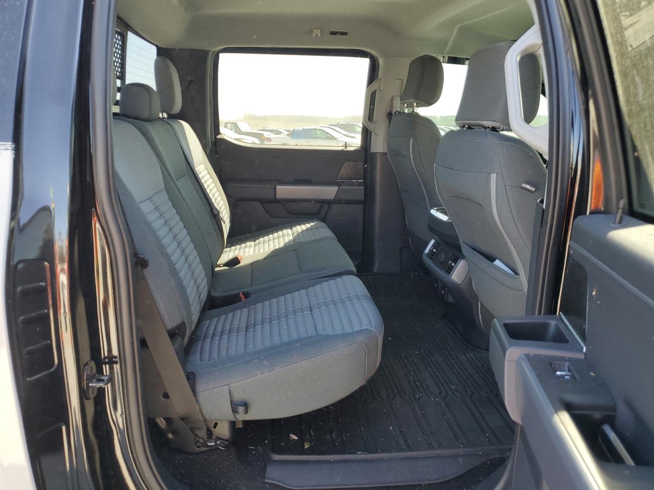 2023 Ford F-150 - Image 10