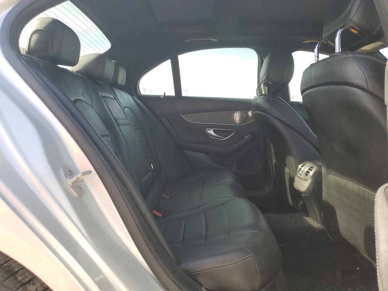 2016 Mercedes-Benz C-klasse - Image 10