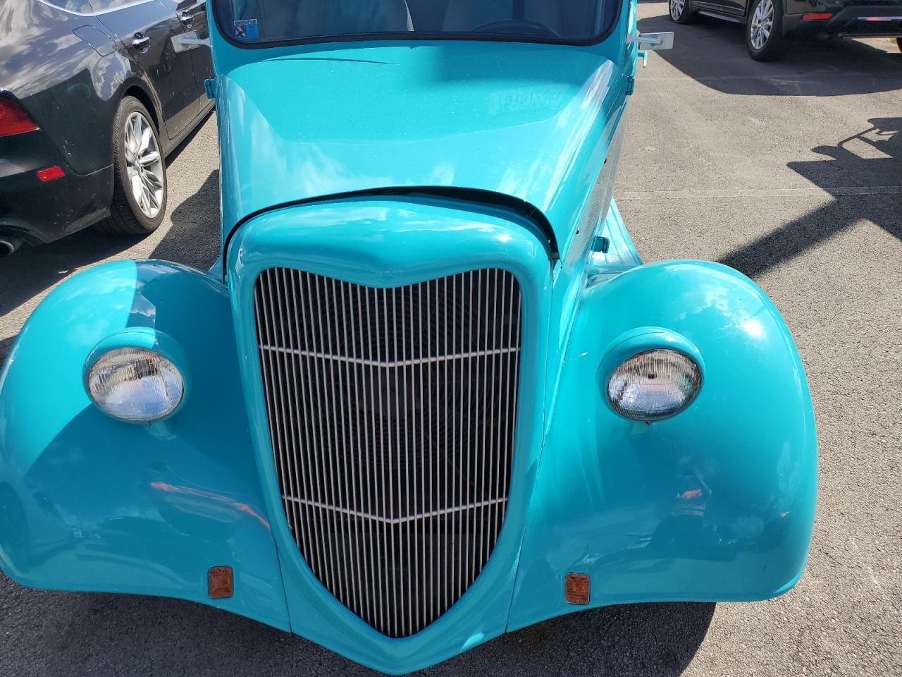 181608031 1935 Ford Pick Up