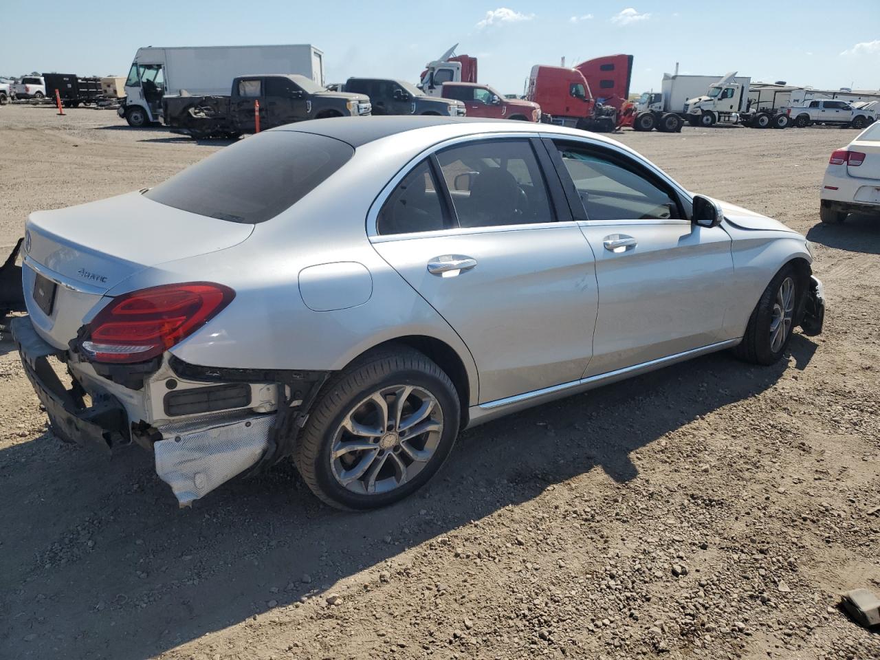 VIN 55SWF4KB5GU115492 2016 MERCEDES-BENZ C-CLASS no.3