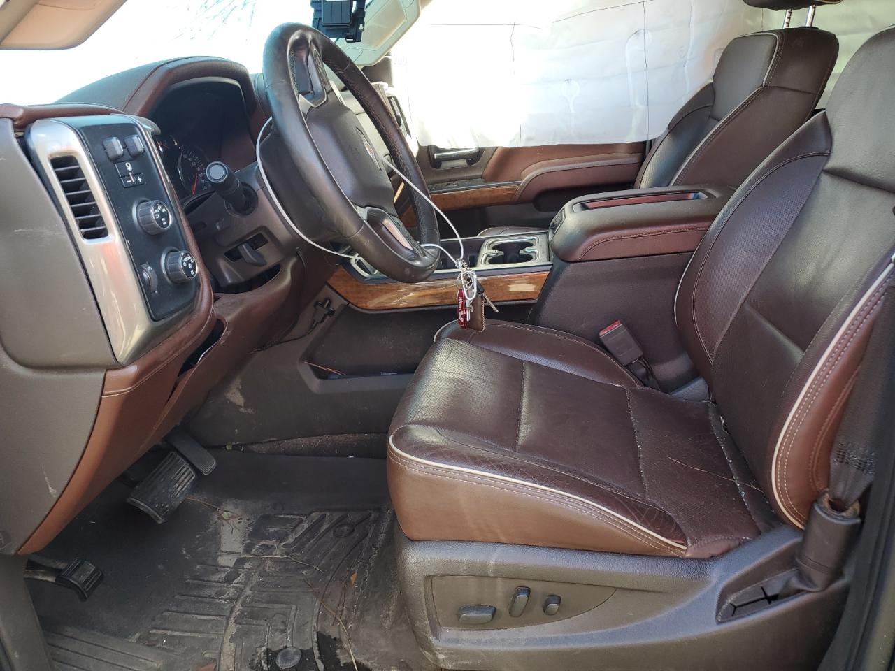2015 Chevrolet Silverado - Image 7