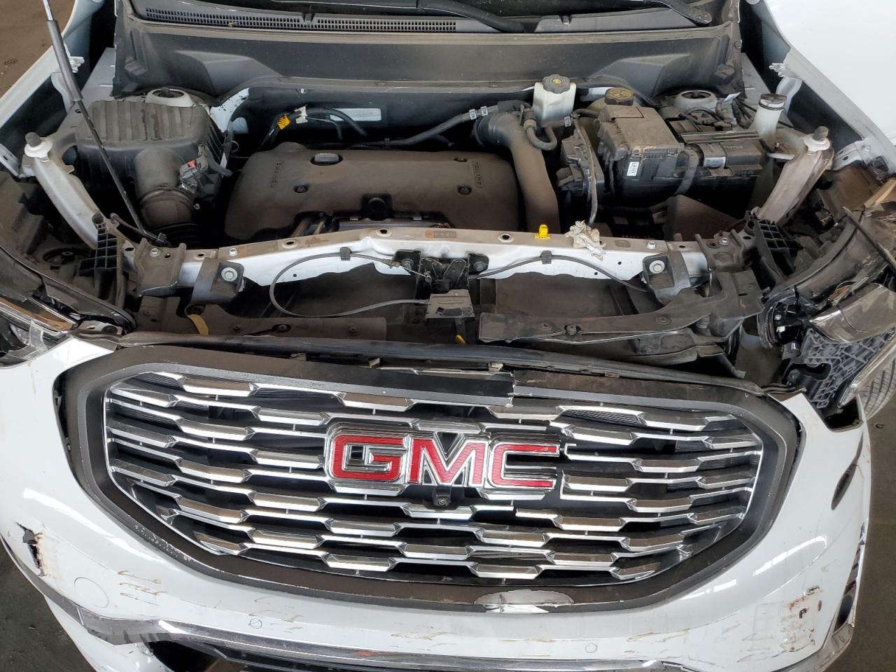 3GKALSEX7JL387622 2018 GMC Terrain Denali