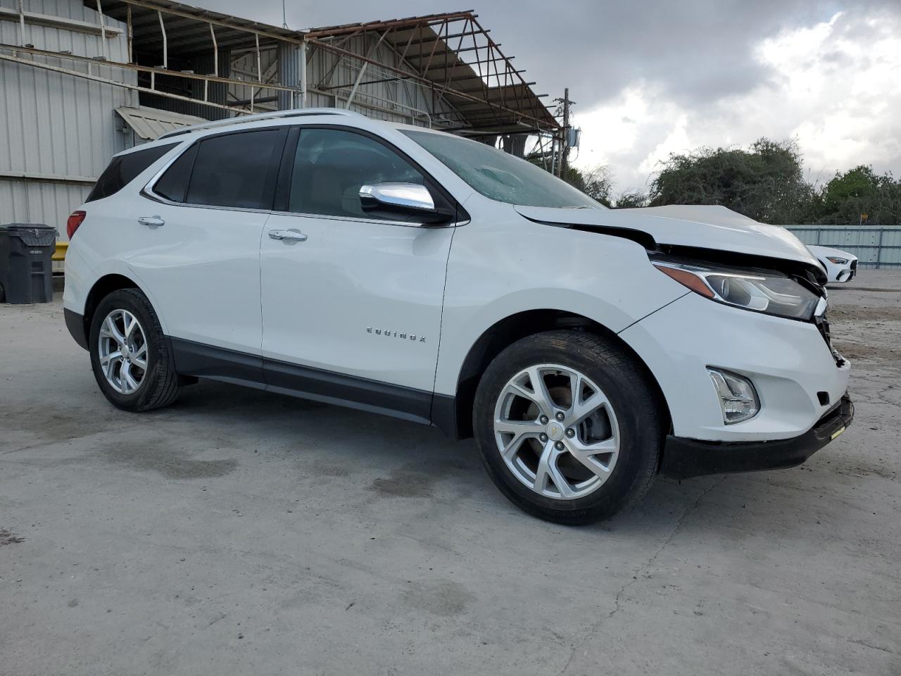 2018 Chevrolet Equinox - Image 4