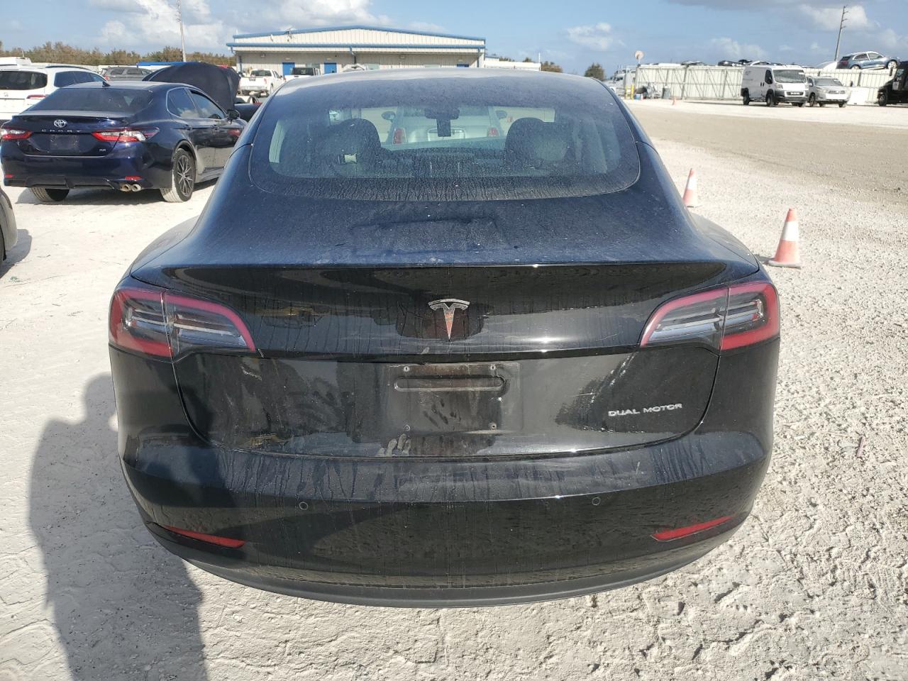 2018 Tesla Model 3 VIN: 5YJ3E1EB7JF170373 Lot: 77556254