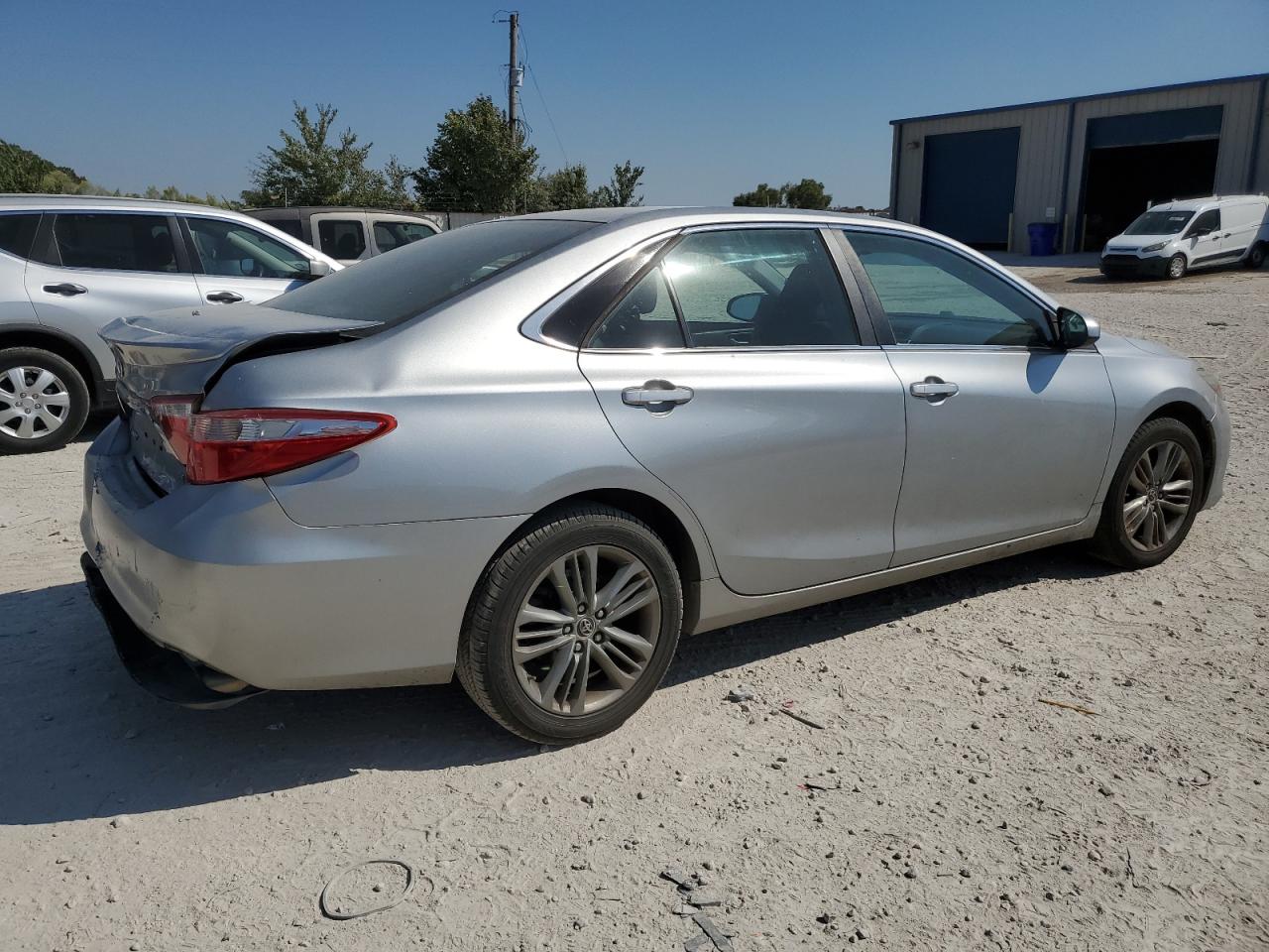 2015 Toyota Camry - Image 3