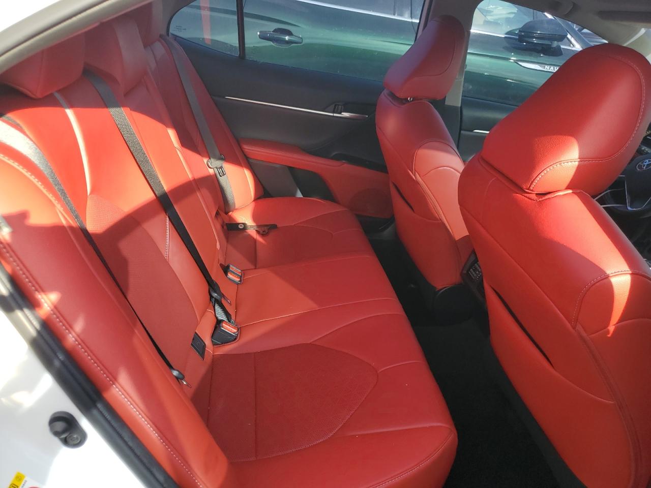 2019 Toyota Camry - Image 10