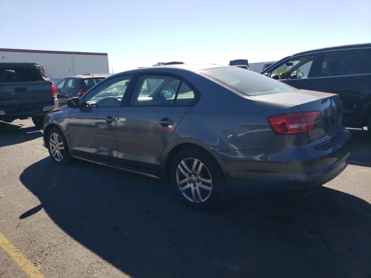 3VW2K7AJ4FM216844 2015 VOLKSWAGEN JETTA - Image 2