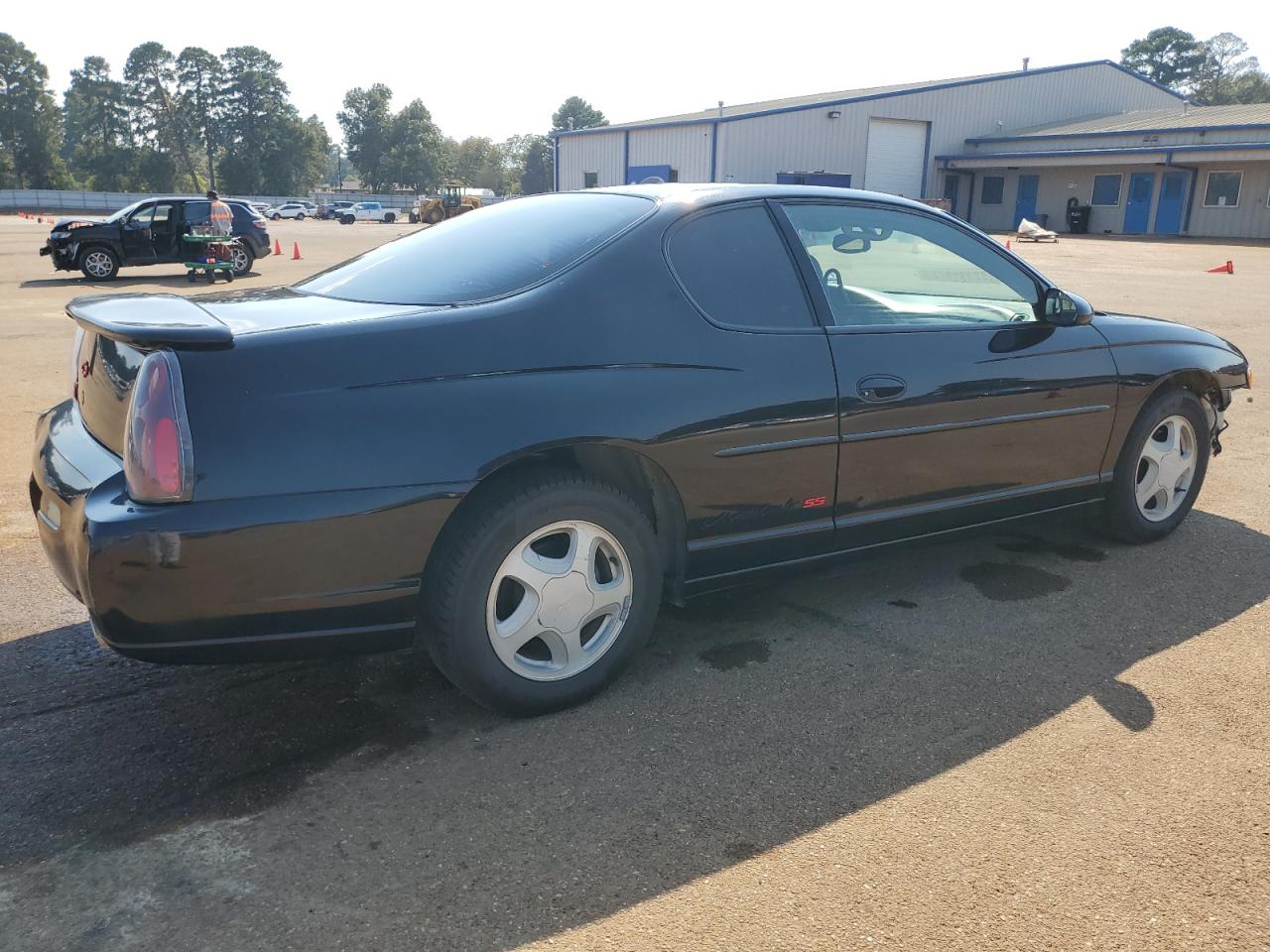 2000 Chevrolet Monte Carlo - Image 3