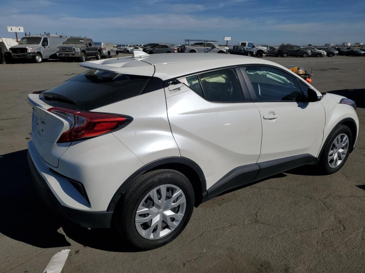 VIN JTNKHMBXXL1093820 2020 TOYOTA C-HR no.3