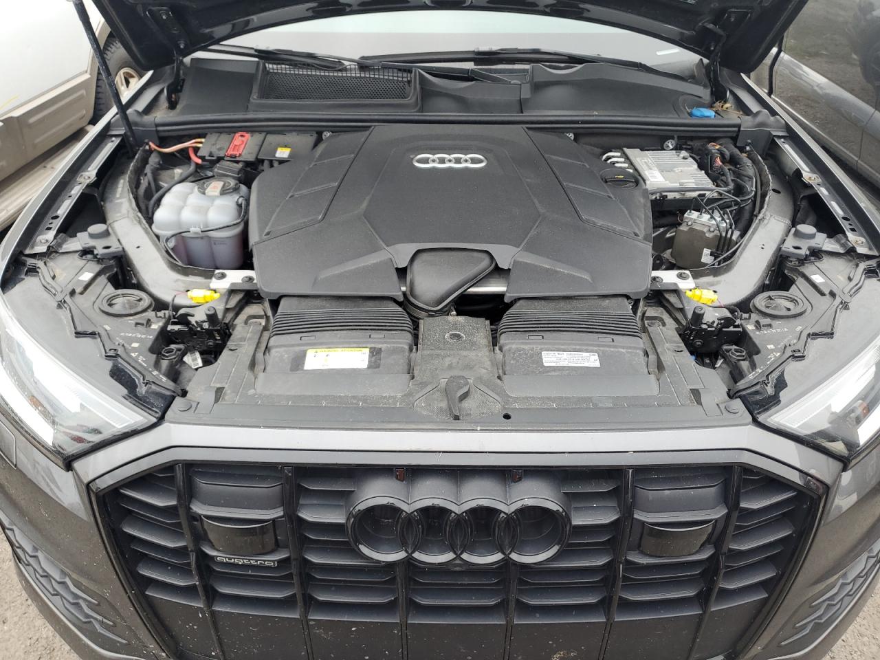 WA1LXAF79MD025846 2021 Audi Q7 Premium Plus