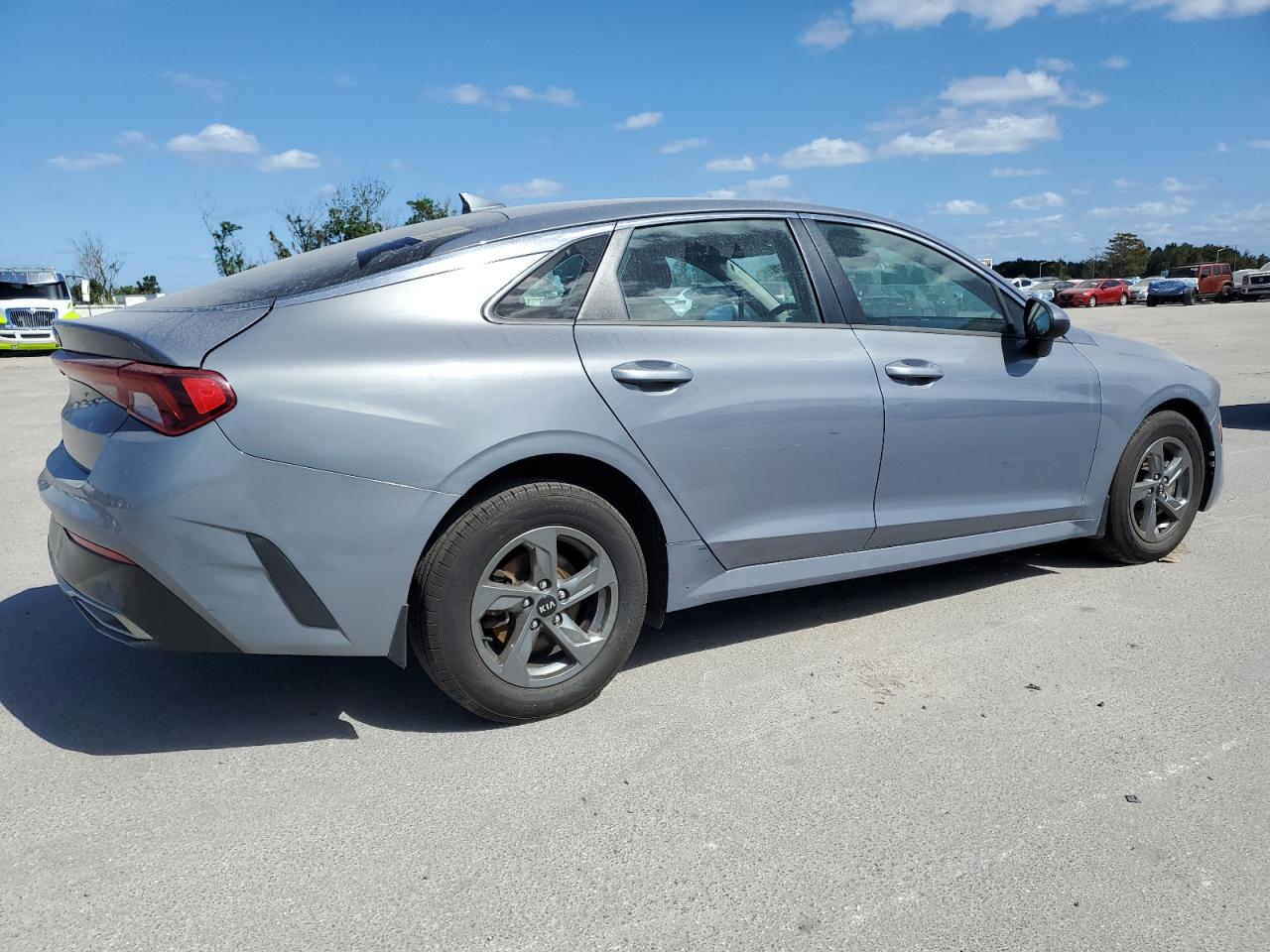 2021 Kia K5 - Image 3