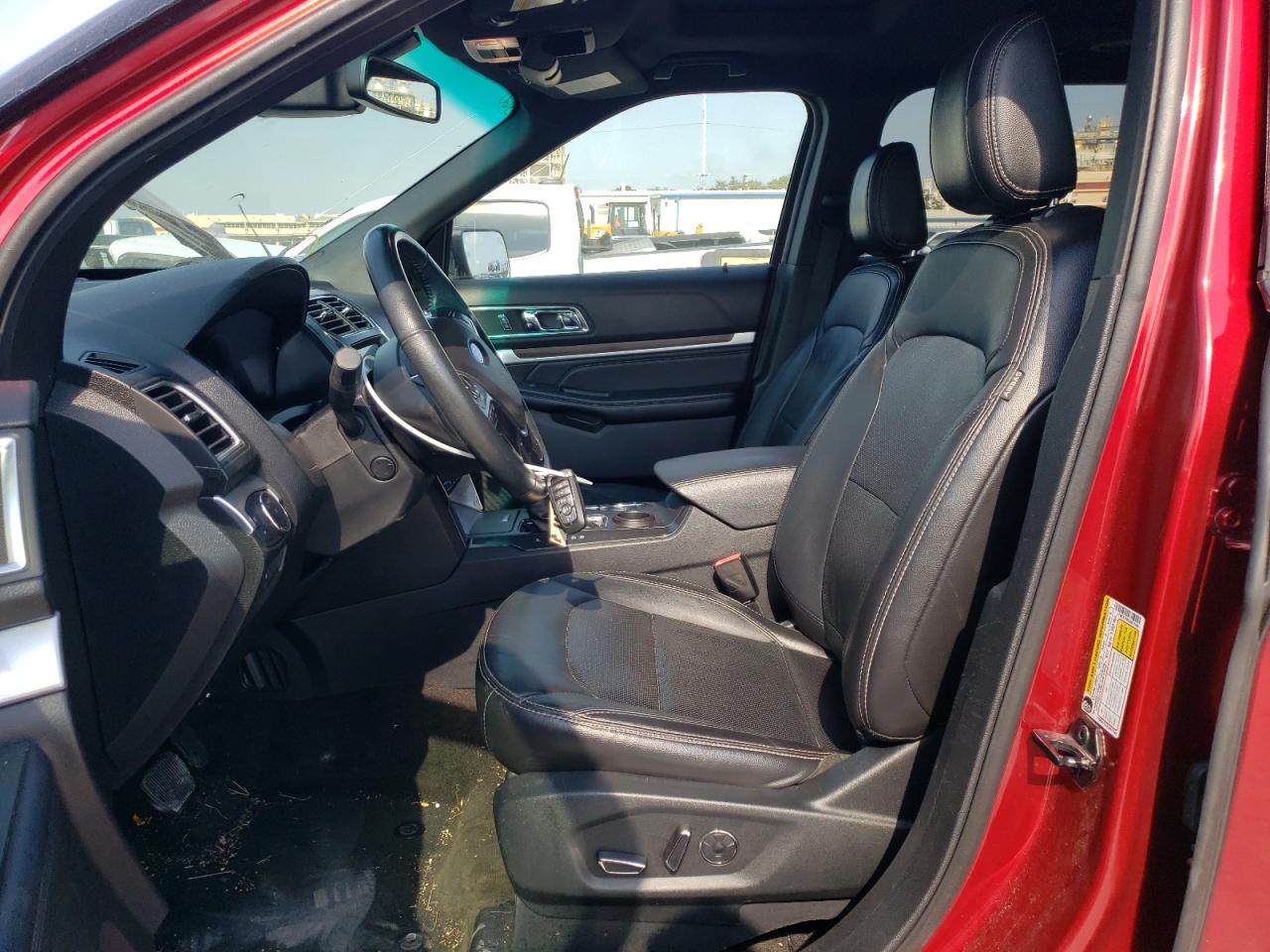 2018 Ford Explorer - Image 7