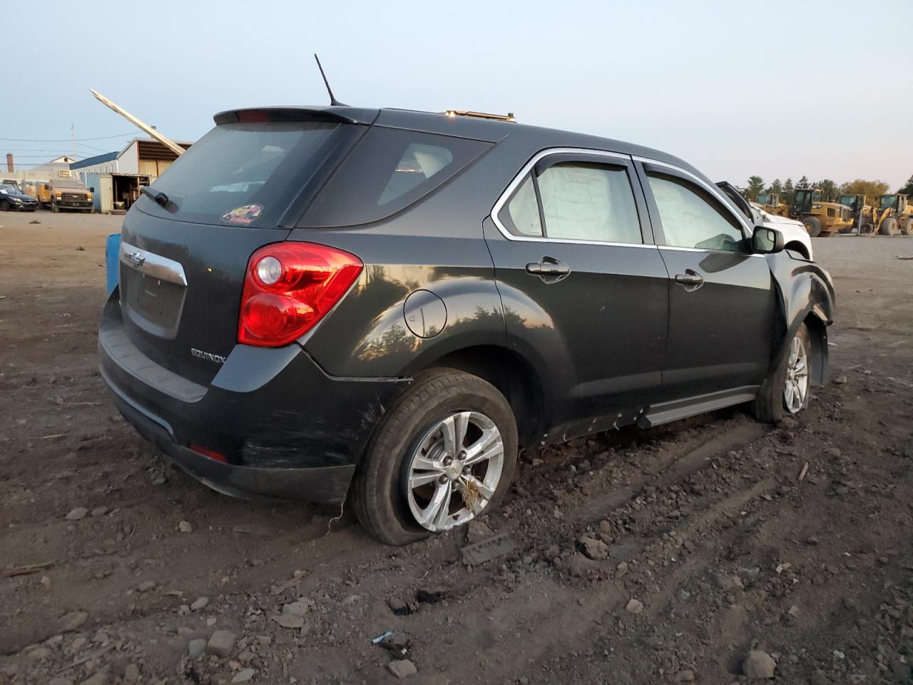 2014 Chevrolet Equinox - Image 3