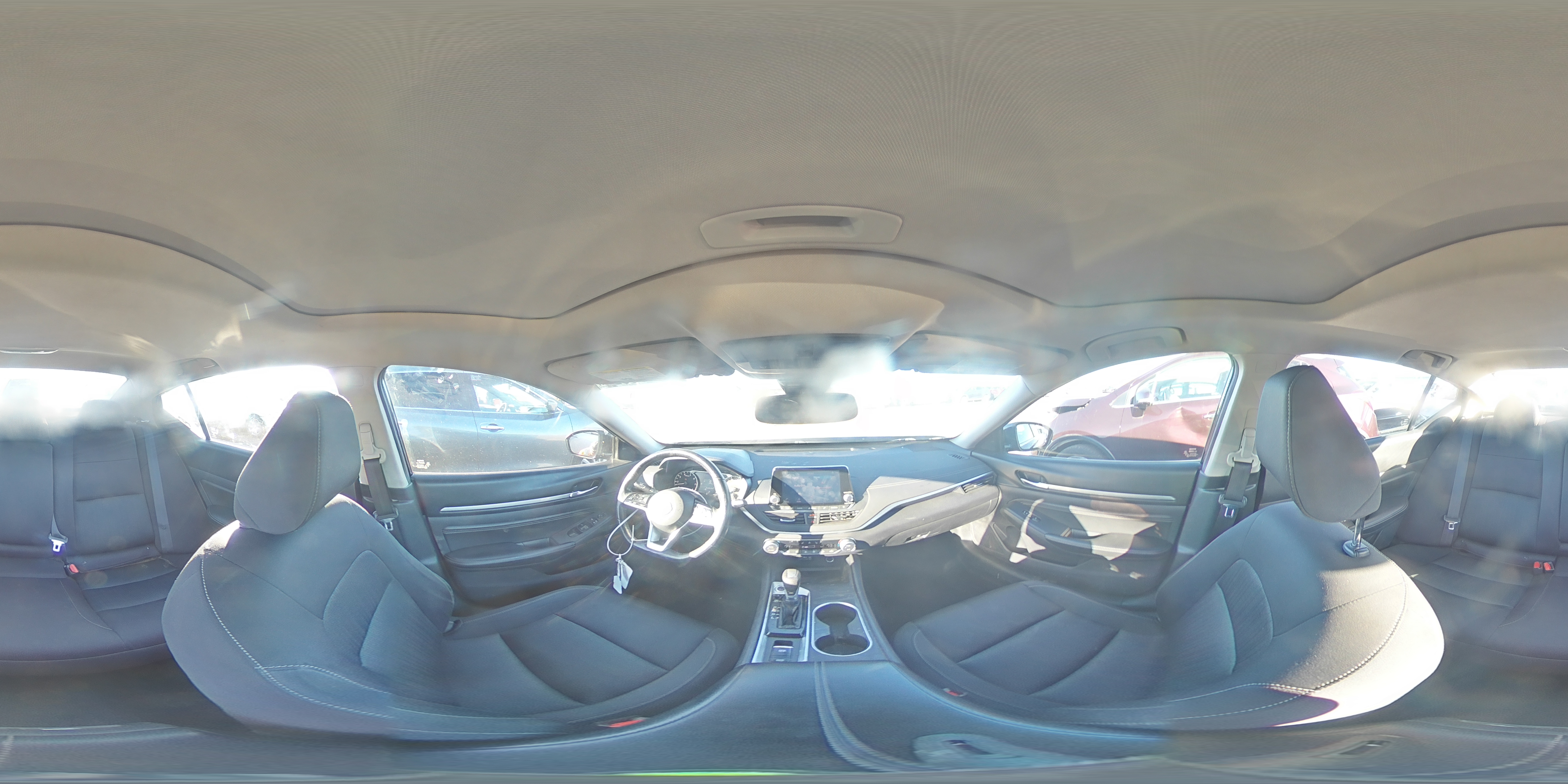 2019 Nissan Altima - Image 14