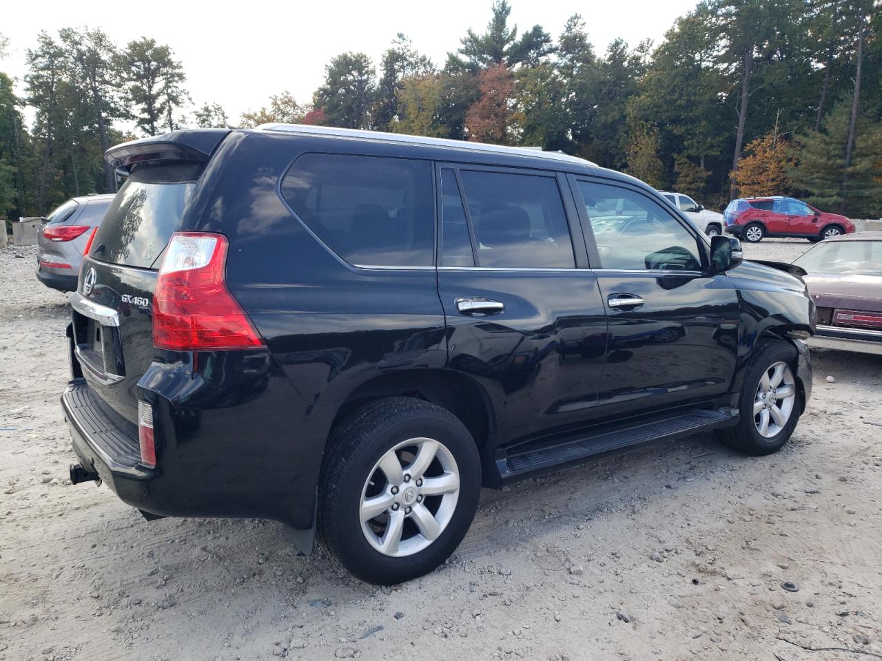 2011 Lexus GX - Image 3