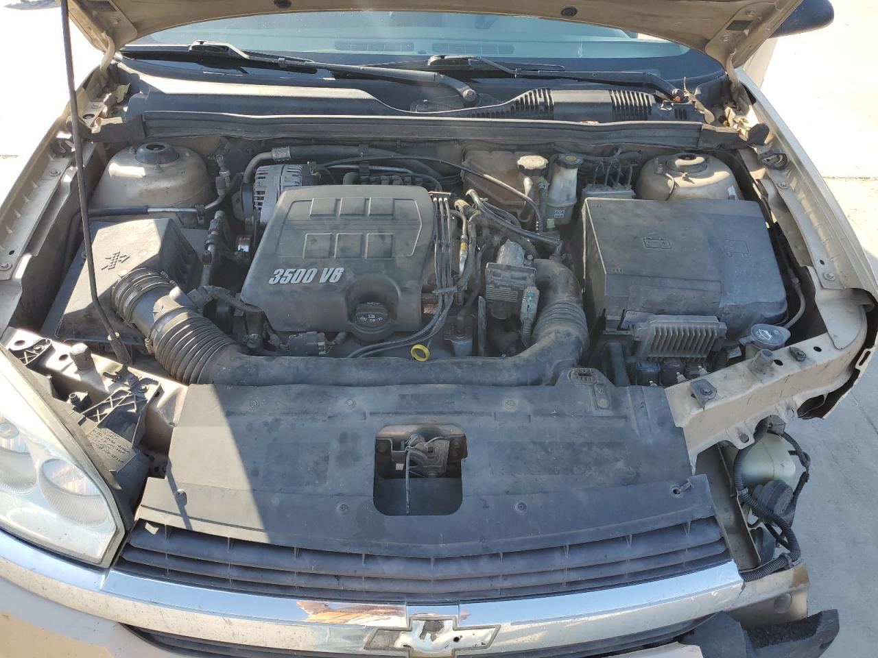 1G1ZT54805F285601 2005 Chevrolet Malibu Ls