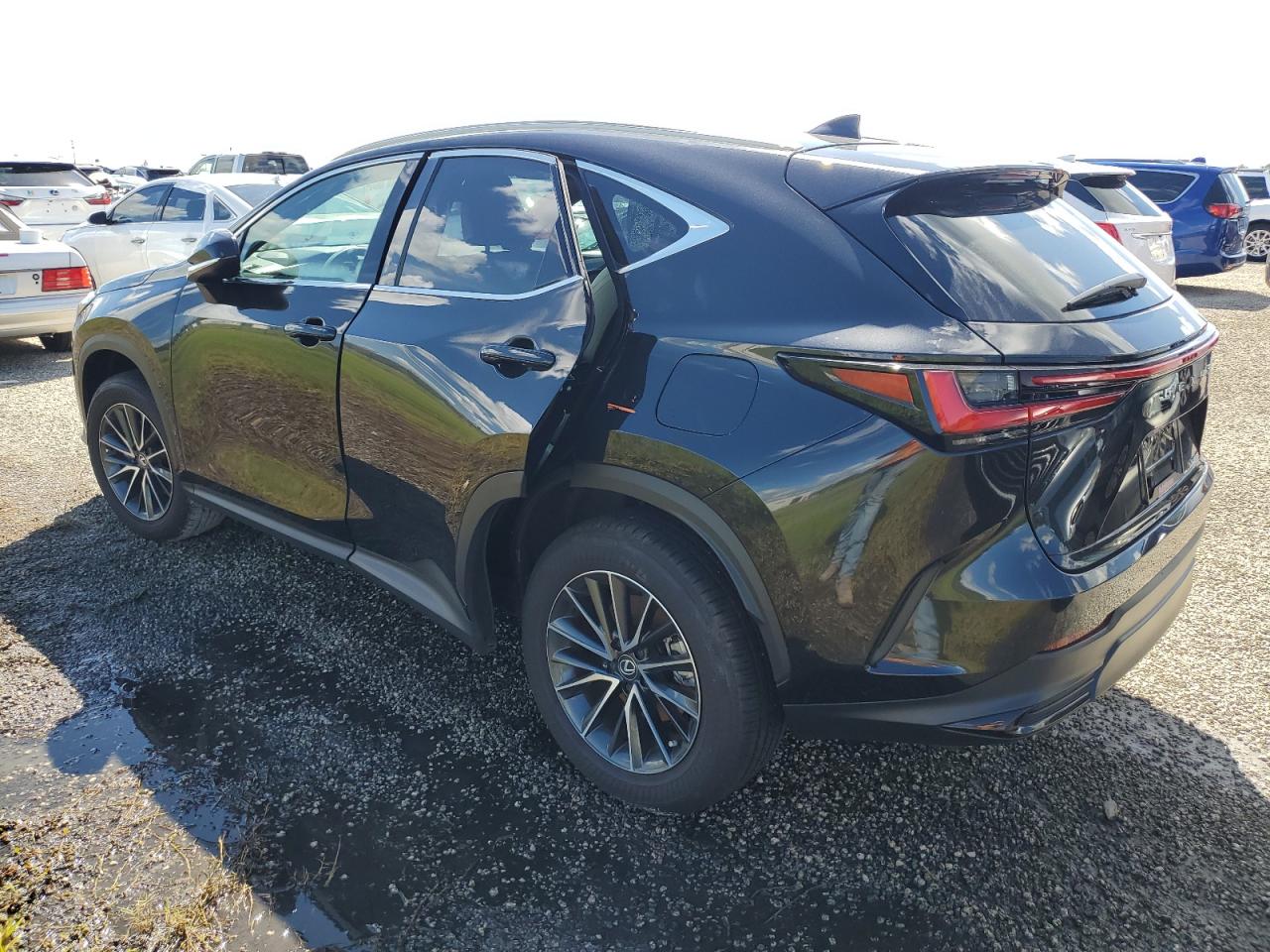 2T2ADCAZ4RC010732 2024 LEXUS NX - Image 2