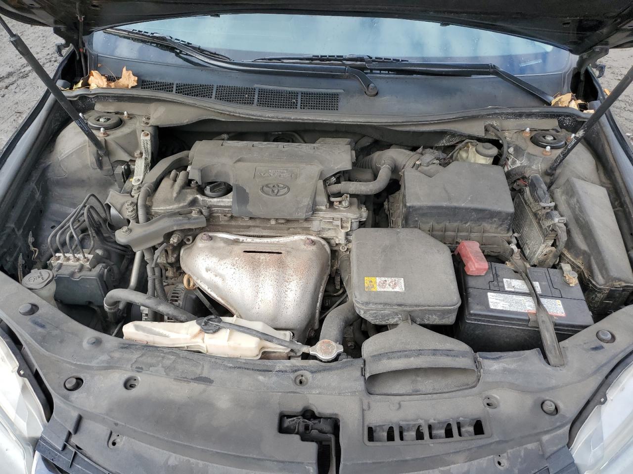 2017 Toyota Camry - Image 11