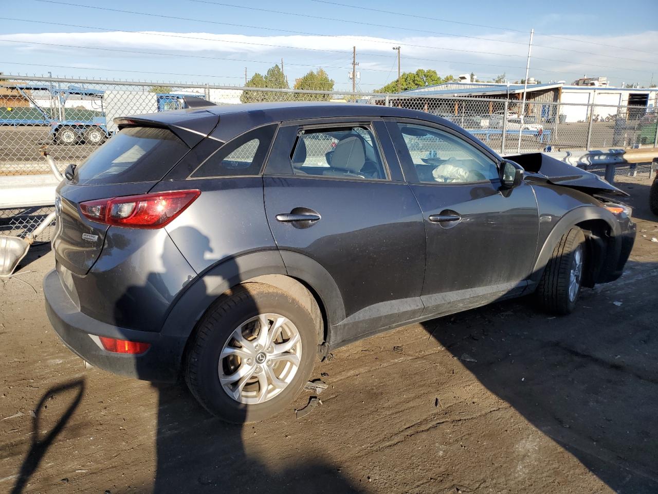 JM1DKFB70K0417565 2019 Mazda Cx-3 Sport