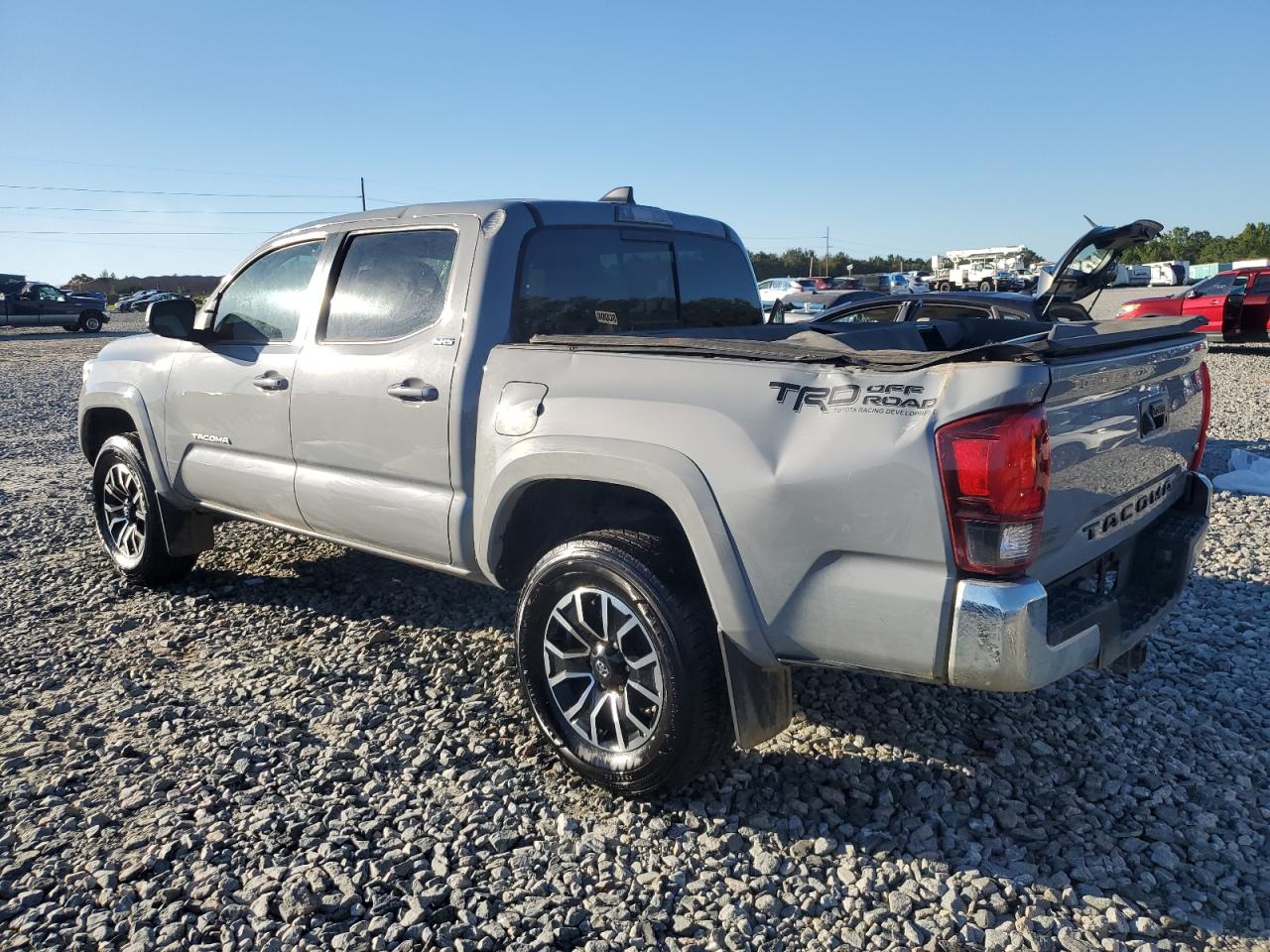 VIN 5TFAZ5CN4MX099997 2021 TOYOTA TACOMA no.2