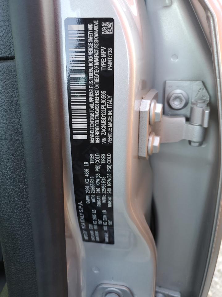 2020 Jeep Renegade - Image 12