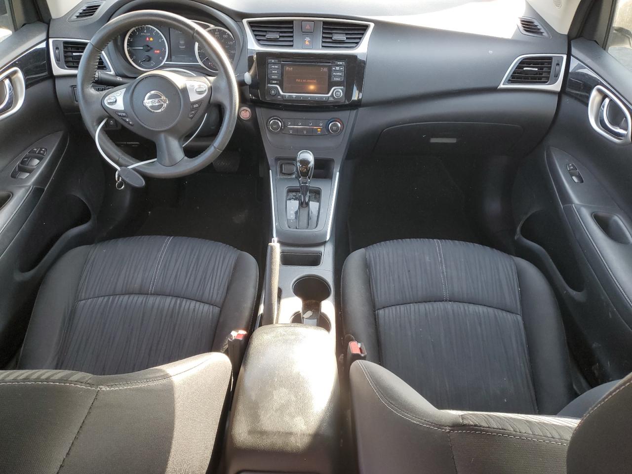 2017 Nissan Sentra - Image 8